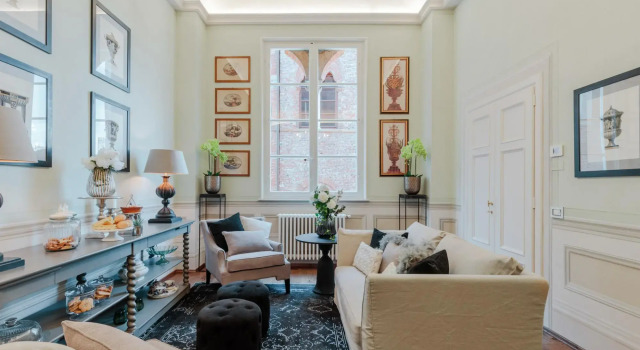 The Medieval Penthouse 5 Bedrooms, Buchen Sie Ferienwohnung Lucca Toskana