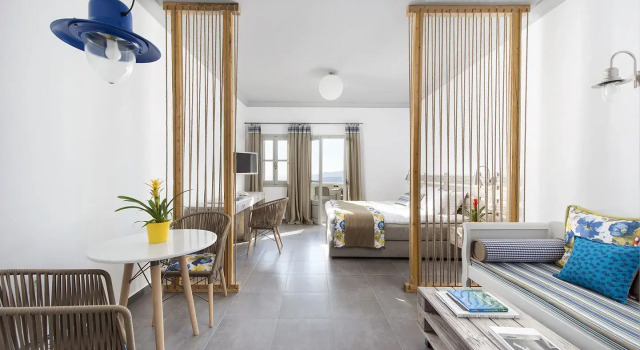 Полулюкс Calderas Dolphin Suites