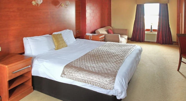 Семейный люкс The Marine Hotel