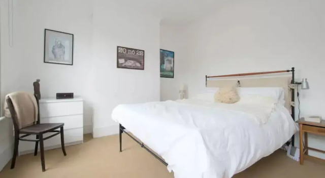 Beautiful 2 Bedroom House in Hackney, Забронировать Дом для отпуска Коттеджи Лондона, рядом с Бетнал Грин, Коттедж
