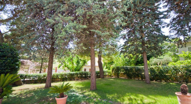 Villa Eva, Rezervovat Vila Sirolo 