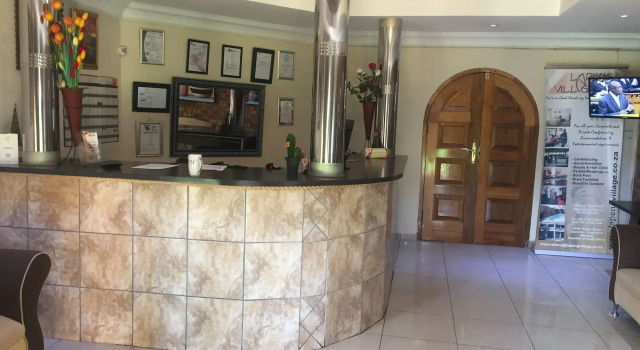 Lapeng Village, Boek Pension Daveyton Gauteng