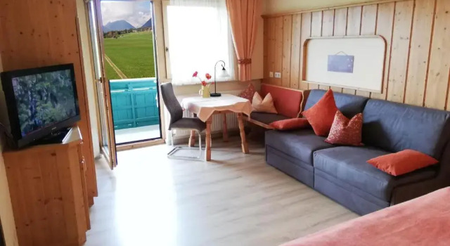 Adlerhof am Sonnenplateau, Rezervați Hotel Wildermieming Mieminger Plateau