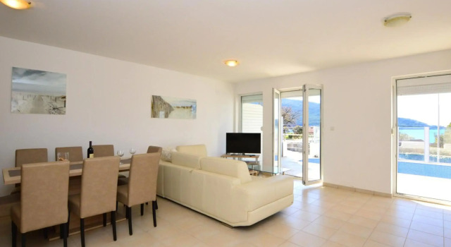 TOP-APARTMENT MONTENEGRO, with private Pool!, Reserva ahora Apartamento Kumbor 