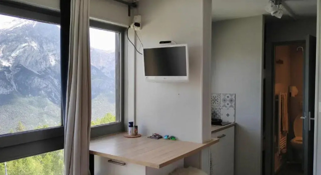 Studio Fonctionnel 16m2 Avec Vue Panoramique, Забронировать Апартаменты/квартира Отели Пюи-Сен-Венсан с парковкой, рядом с TSD6 des Prés, Парковка