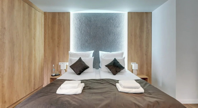 Апартаменты Deluxe Waterlane Riverside SPA, Pool & Gym by Downtown Apartments
