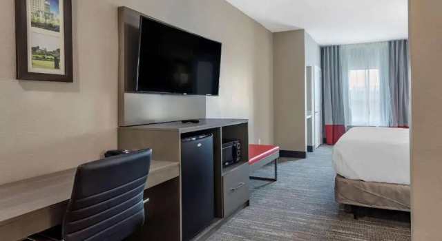 Люкс Comfort Inn & Suites Olive Branch Old Towne