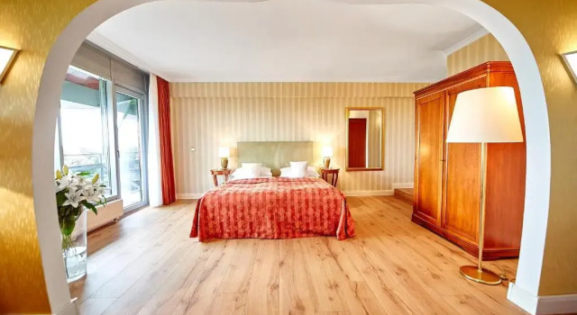 Полулюкс Cliff Hotel Rügen
