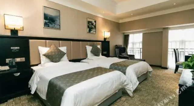 Helen Hotel, Prenota Hotel Xipuzhen Pi County