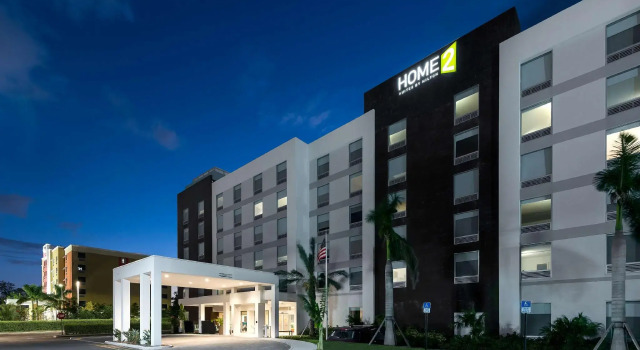 Двухместный номер Standard Home2 Suites By Hilton Ft. Lauderdale Airport-Cruise Port