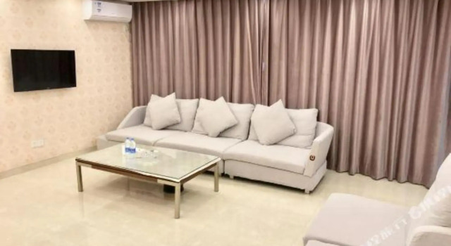 Q+ Bailing Ejia Business Hotel (Shanghai International Tourism Resort), Book Hotel Billige hoteller i Waxie