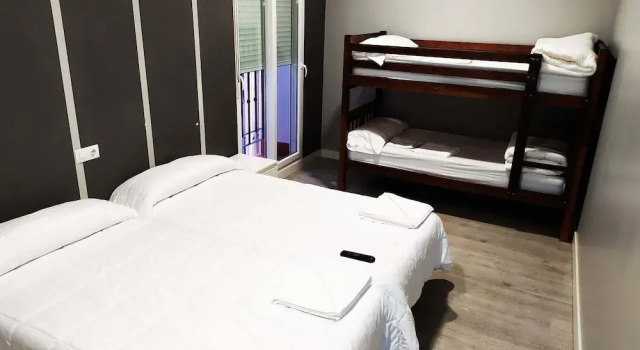 Двухместный номер Standard Pensión La Bilbaina - Albergue Logroño