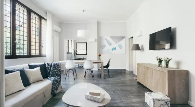 Апартаменты Цокольный этаж Opera Residence - by Bologna Residences