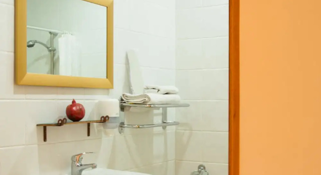 Номер Economy Hotel Mirhav