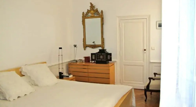 Immoservice33 - Bordeaux - Jardin Public, Забронировать Отель Отели Бордо с парковкой, рядом с Центр культуры Бернара Магре, Парковка