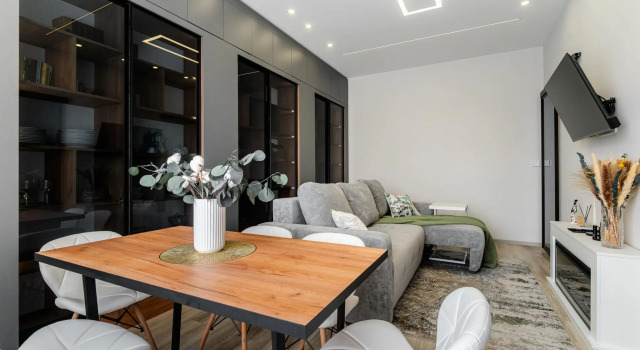 Spacious apartment for 6 guests, Prenota Appartamento Omsk Omsky District