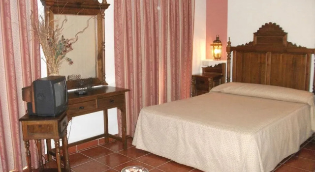 Hotel Las Fuentes, Prenota Hotel Bacares Almería