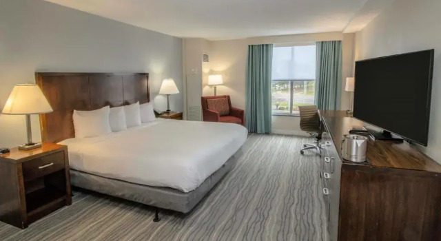 Suite DoubleTree by Hilton Norfolk Airport