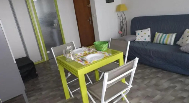 Appartement Le Grau d'Agde, 1 pièce, 3 personnes - FR-1-423-216, Varaa Huoneisto Hotellit Canal du Midi pysäköinnillä, Pysäköinti