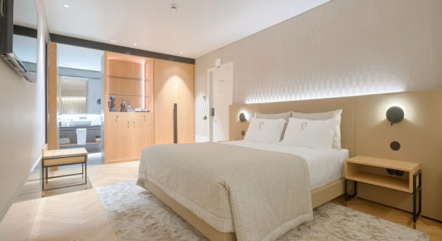 Номер Superior Palatial Suites