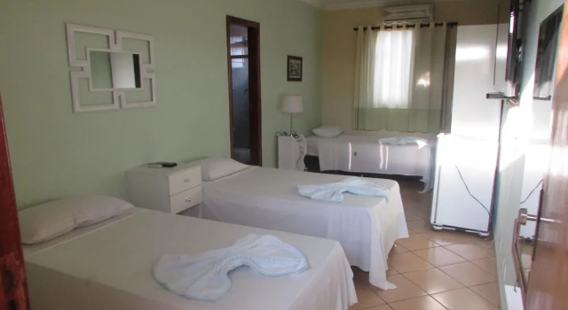 Трёхместный номер Standard Hotel Industrial Contagem
