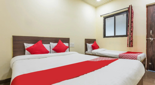 OYO 47033 Hotel Krishna