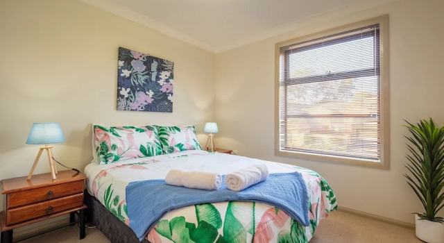 Семейные апартаменты с 4 комнатами с балконом The Waves Port Macquarie