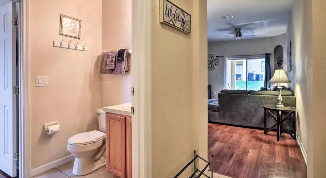 Townhome w/ Resort Amenities in Davenport!