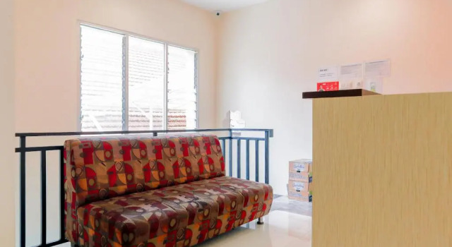 Ichiza Room RedPartner, Забронировать Отель Отели Джакарты с парковкой, рядом с Glodok Market, Парковка