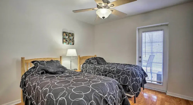 Коттедж с 4 комнатами Saltwater Pool, Spa & Lanai: Bradenton Home