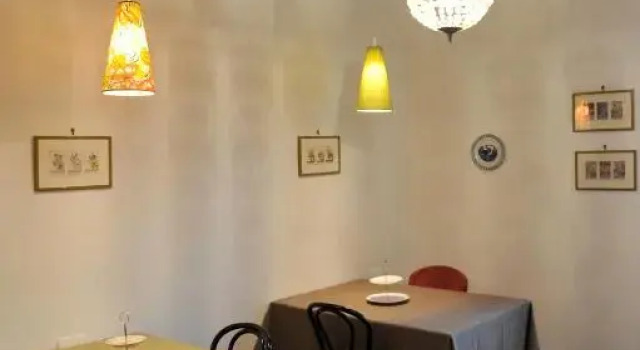 Erasmo Rooms & Breakfast, Забронировать Отель Отели в центре Финале Лигуре с завтраком, отели в центре Финале Лигуре с завтраком