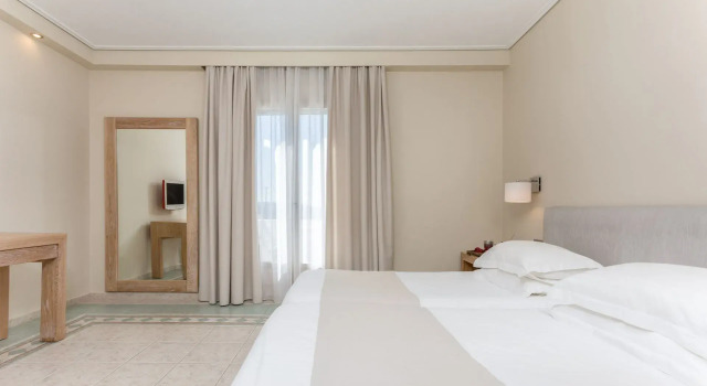 Двухместный номер Superior с видом на сад Porto Naxos