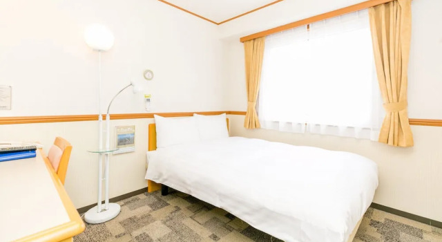 Номер Economy Toyoko Inn Kobe Sannomiya No.2