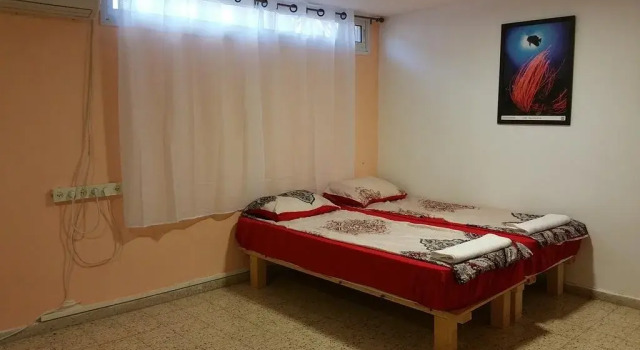 Ella's Home Guesthouse, Забронировать Гостевой дом Отели в центре Эйлата, в центре