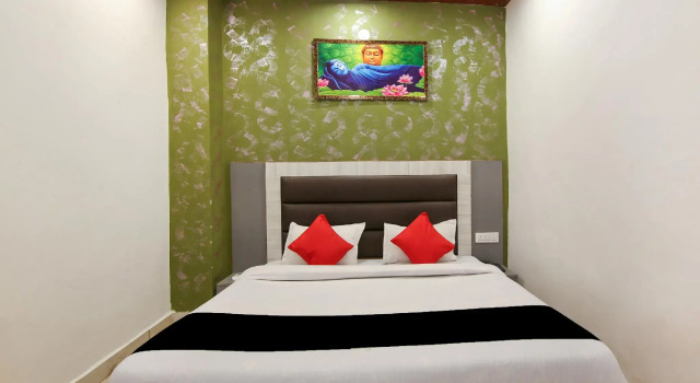 Capital O 73226 Hotel Gazal, Забронировать Отель Рохтак штат Харьяна