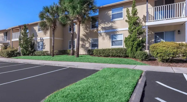 Sunny Apartments near Beach by Frontdesk, Rezerwuj Apartament Jacksonville Floryda