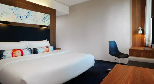 Двухместный номер Loft Aloft by Marriott Stuttgart