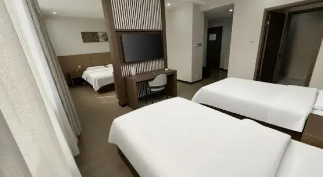Люкс Shanghai Xindi Garden Hotel