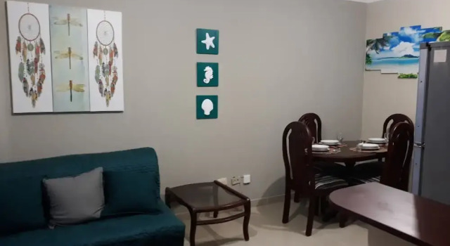 1br 6 Miles to Beaches & Airport w/ Parking/wifi & Hot Water