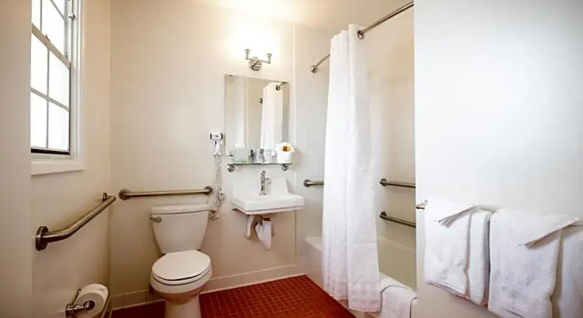Семейный номер Standard The Lafayette Hotel, Swim Club & Bungalows