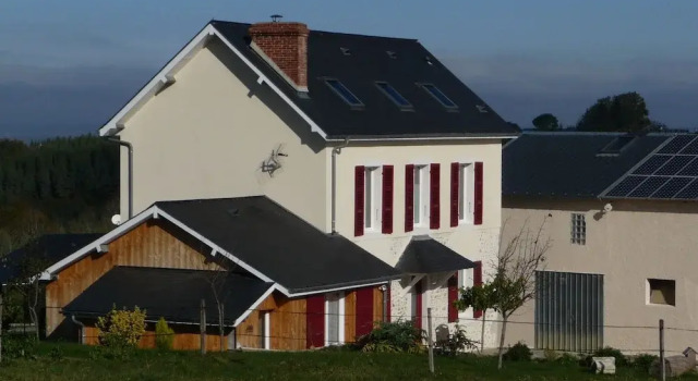 Chez Juliette Maison Gite Hôtel, Buchen Sie Hotel Bartrès Languedoc-Roussillon