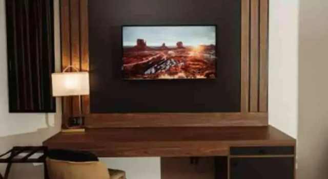 Полулюкс City Hotel by Waves