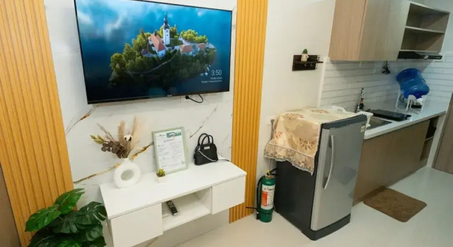 Студия Comfort Modern Retreat with Private Balcony