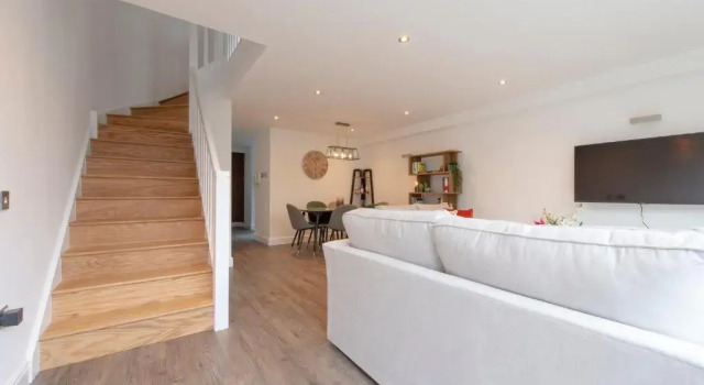 City Living apartments, Забронировать Апартаменты/квартира Апартаменты Лондона, рядом с Станция метро Shadwell, Апартаменты/квартира