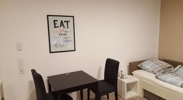 Apartment nahe Siemens Campus, Забронировать Апартаменты/квартира Отели Эрланген с парковкой, рядом с Theater Fifty-Fifty, Парковка