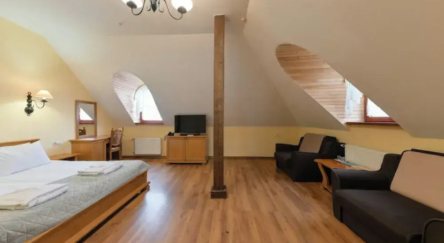 Люкс Bogolvar Retreat Resort - Курорт для усамітнення "Богольвар"