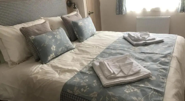 Luxury 2 Bedroom Caravan in Stunning Location