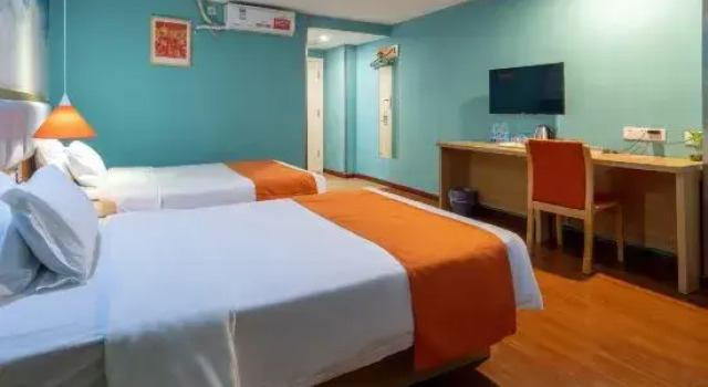 Люкс Deluxe EJ Yizhi Apartment (Qingyuan City Plaza)