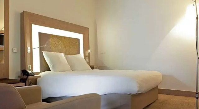 Люкс с 2 комнатами Novotel Toulouse Centre Wilson