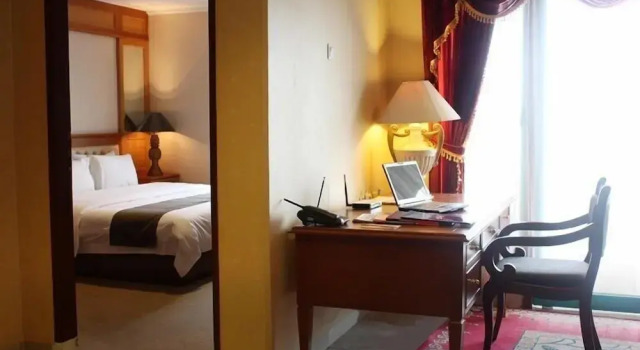 Travellers Suites